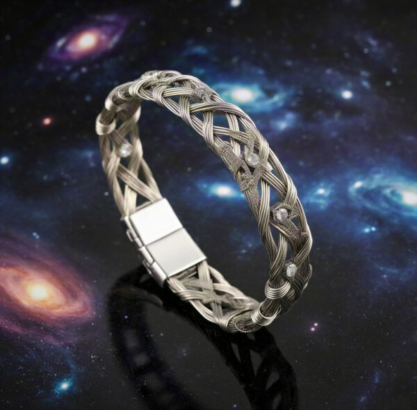 Metal Wire Woven Bracelet "Interstellar Journey" — A Perfect Fusion of Futurism and Art