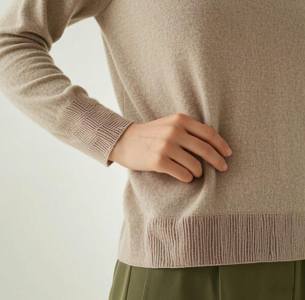 Pure Cashmere Lightweight Sweater "Morning Breeze" — Embrace the Dawn and Feel the Gentle Breeze